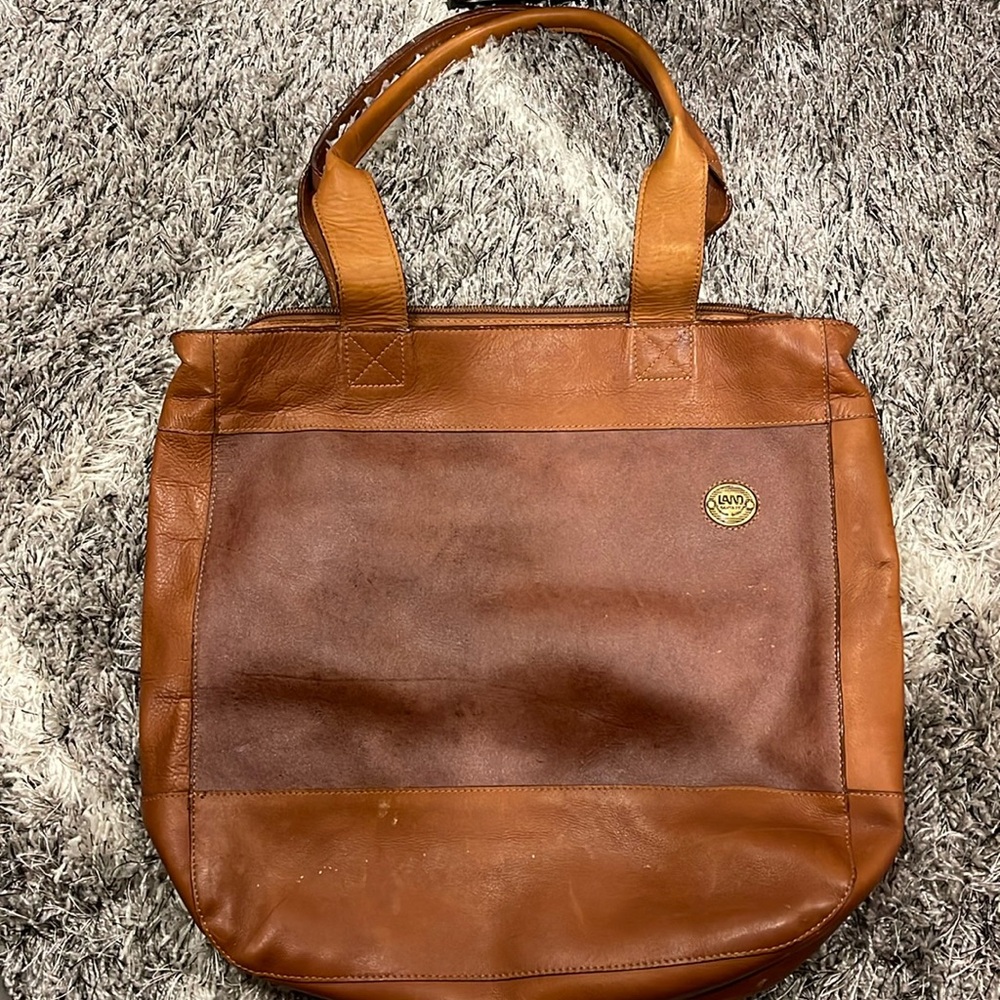 Land Leather Women’s Zip Top Tote